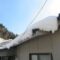 落ち葉除けシートで雪対策も！先日の雪による屋根・雨樋の被害はございませんか？